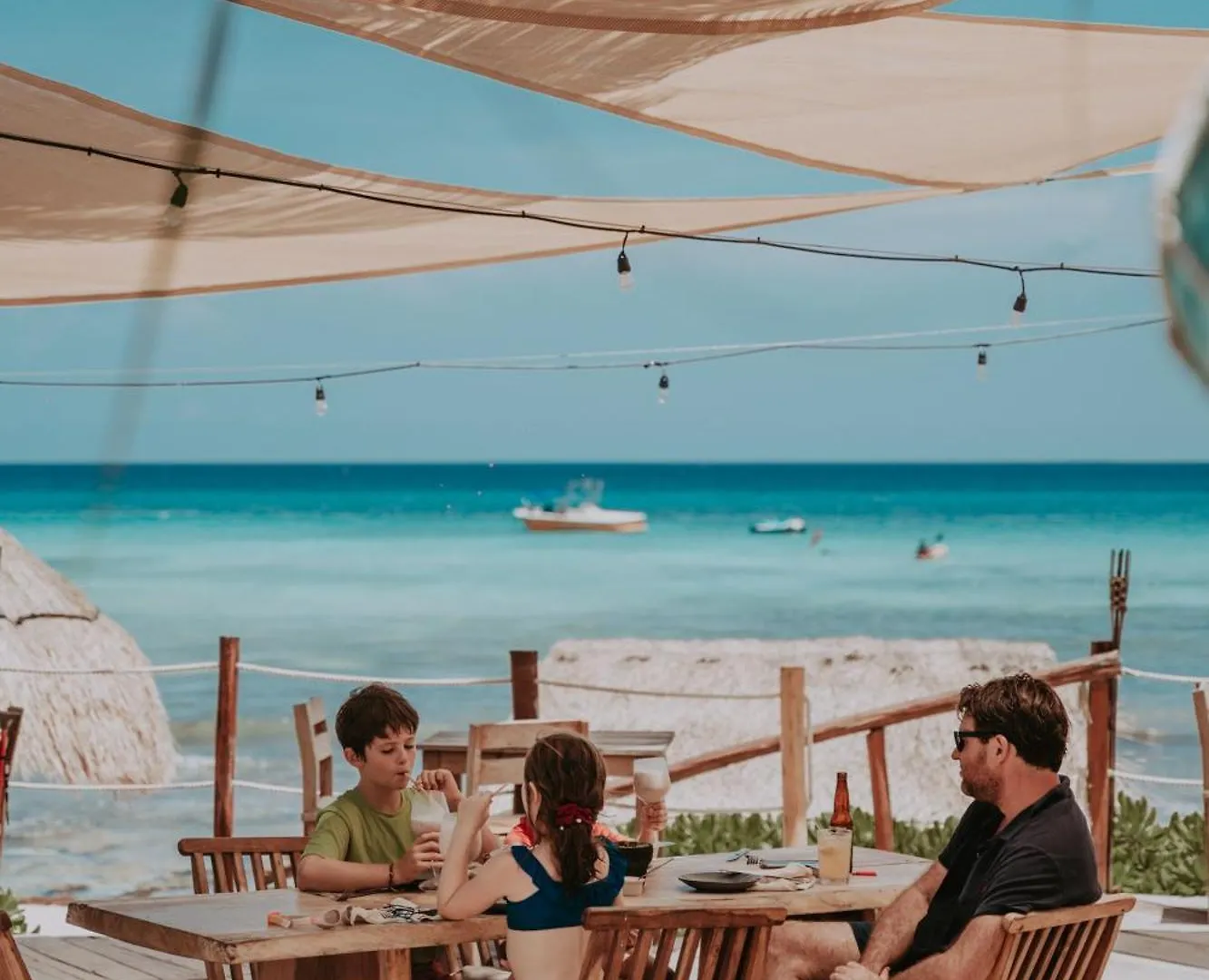Petit Lafitte Beach Front Hotel & Bungalows Playa del Carmen