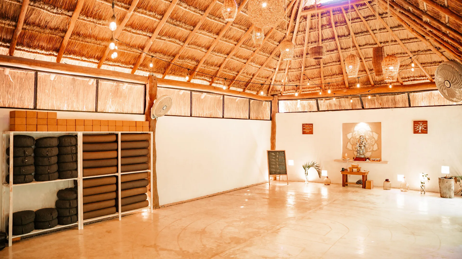Petit Lafitte Beach Front Hotel & Bungalows Playa del Carmen